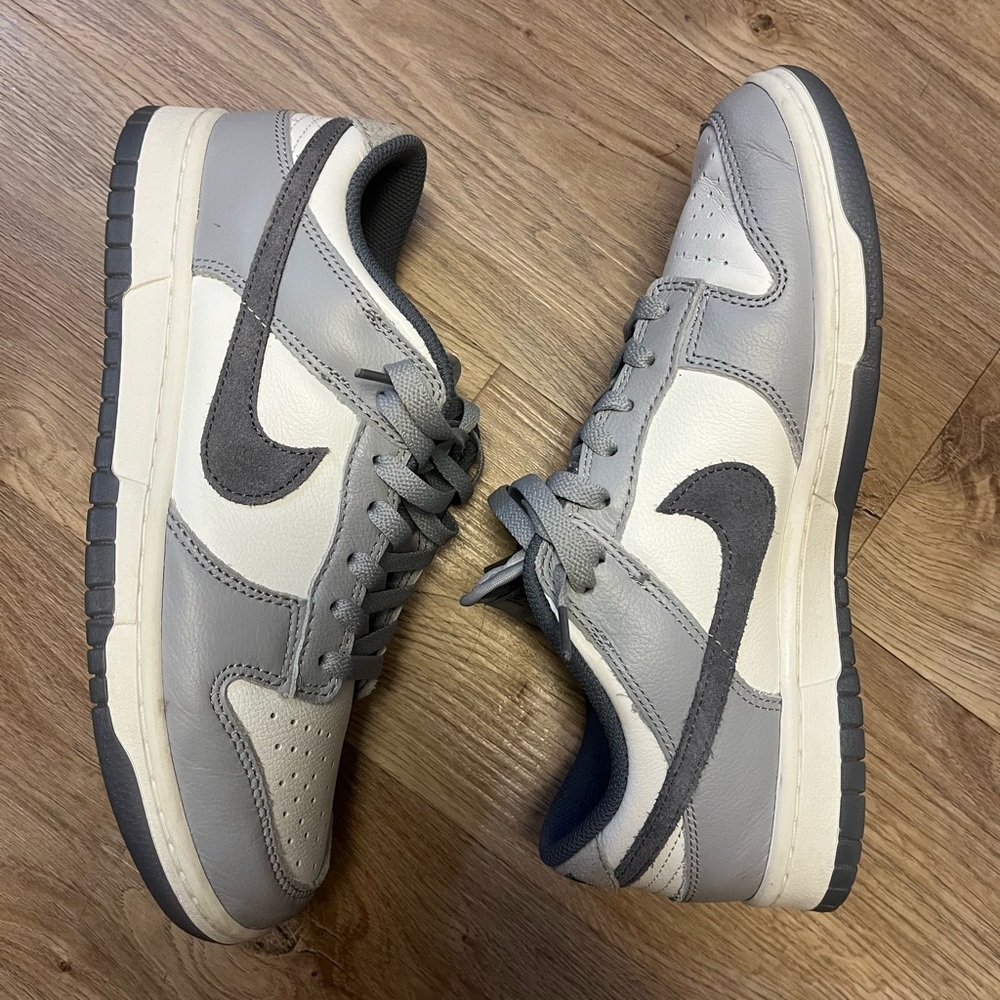 Nike Gray and White Men's Sneakers